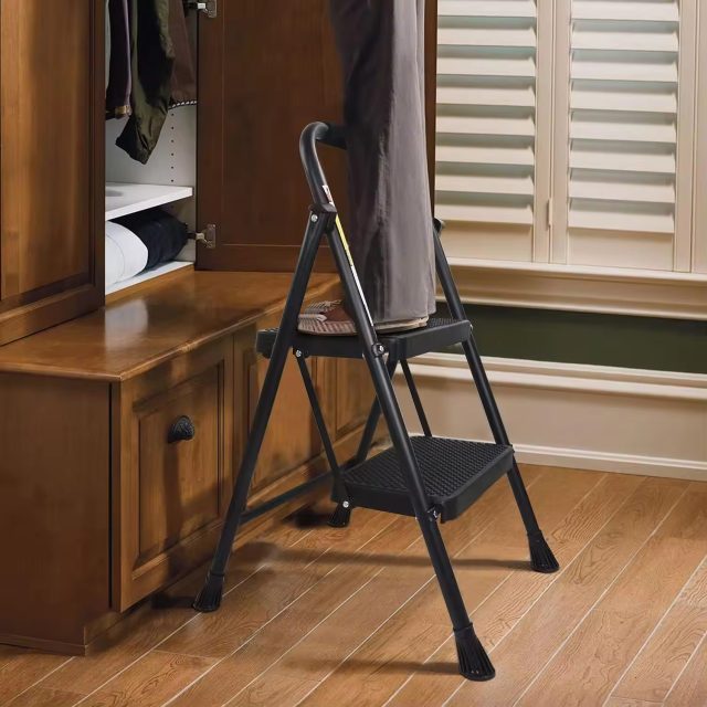 Bestselling Household Ladder (5) Bestselling Household Ladder (5)