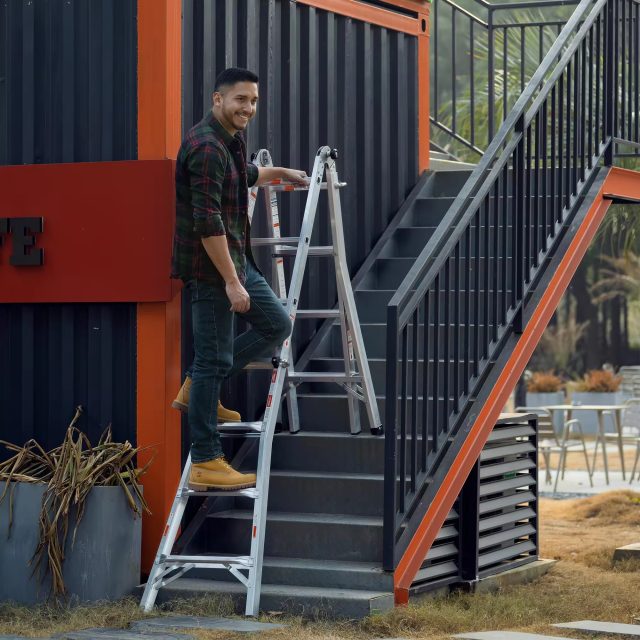 High quality multi-purpose ladder (3) High quality multi-purpose ladder (3)