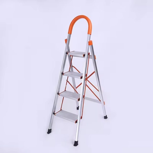High quality step ladder (1) High quality step ladder (1)