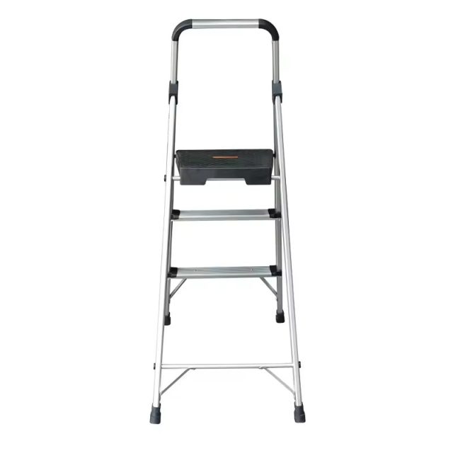 Hot selling aluminum ladder (1) Hot selling aluminum ladder (1)
