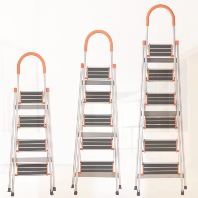 Hot selling aluminum ladder (2) Hot selling aluminum ladder (2)
