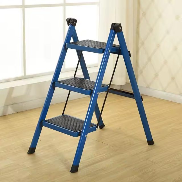 Hot selling step ladder (1) Hot selling step ladder (1)