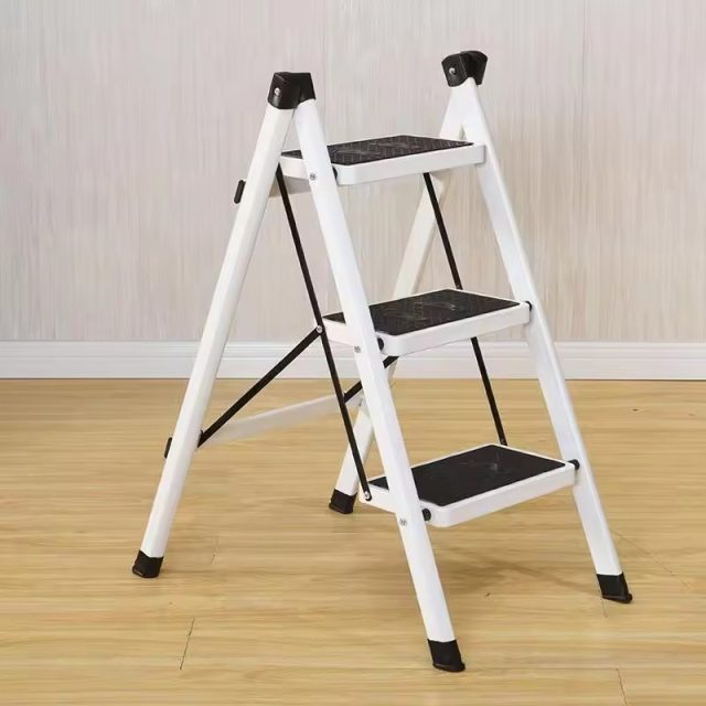 Hot selling step ladder (4) Hot selling step ladder (4)