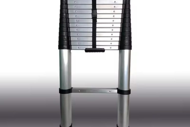 Hot selling telescopic ladder
