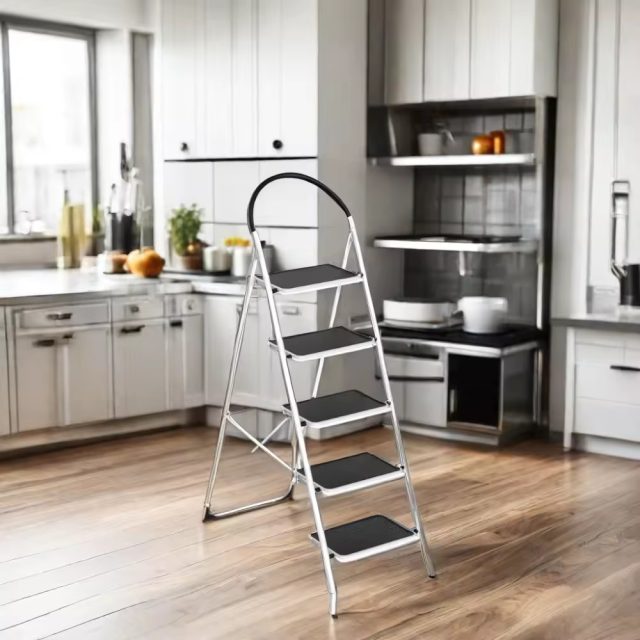 Wholesale Household Ladder (4) Wholesale Household Ladder (4)